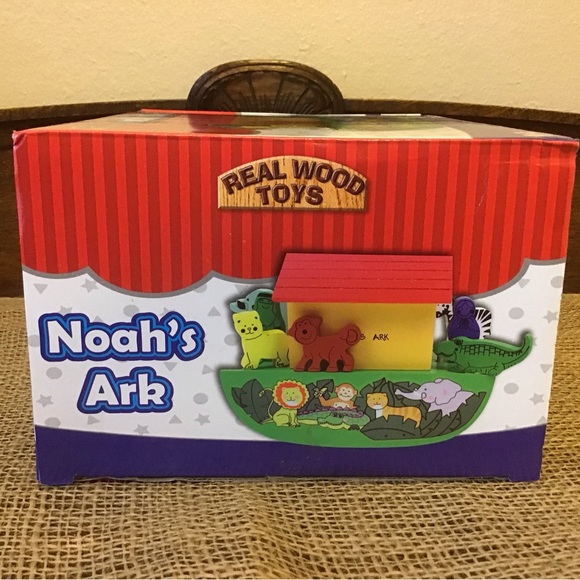 Real Wood Toys Noah’s Ark.  NWT - Picture 3 of 12
